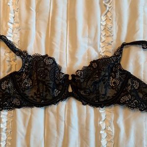 Victoria’s Secret Very Sexy Unlined Lace Demi Bra